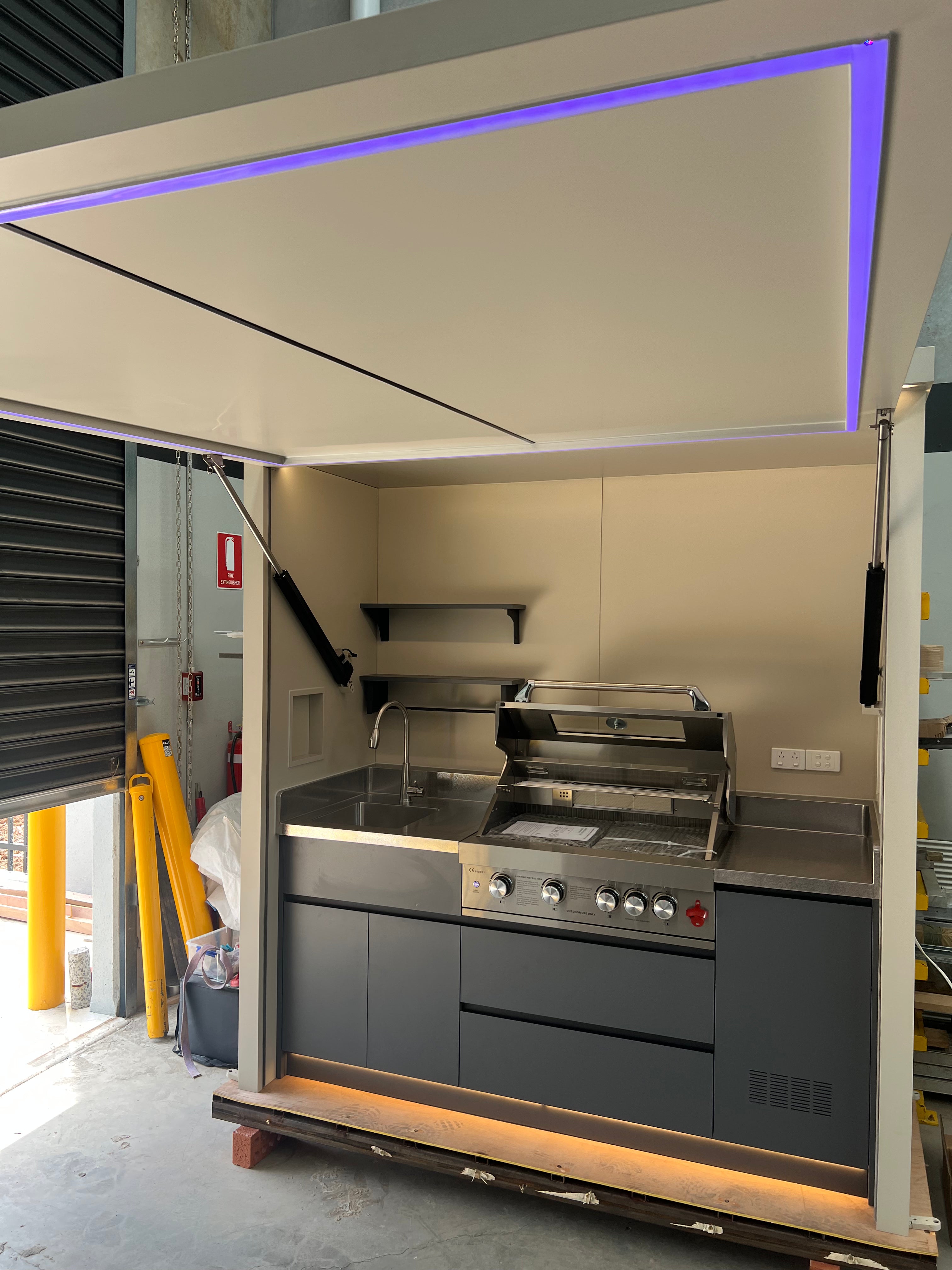 KONOBA OUTDOOR BBQ PODS